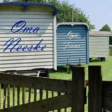 Pipowagen Biej Oma Neeske