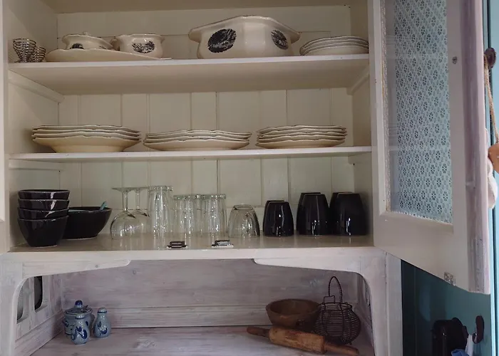 Pipowagen Biej Oma Neeske לינה וארוחת בוקר Netersel