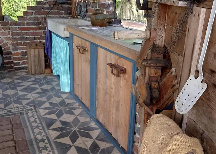 לינה וארוחת בוקר Pipowagen Biej Oma Neeske